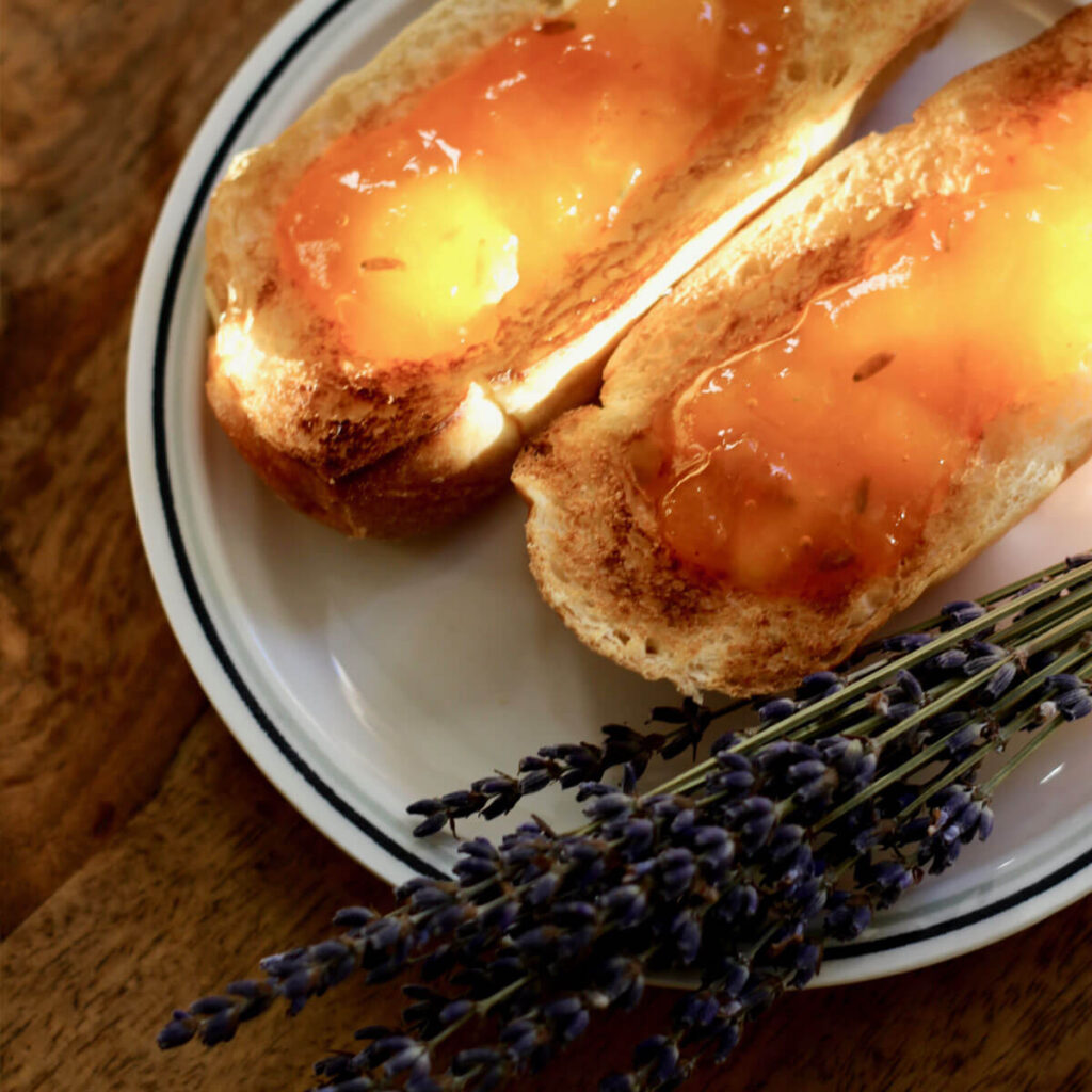 confiture-abricot-lavande-2-1024x1024.webp